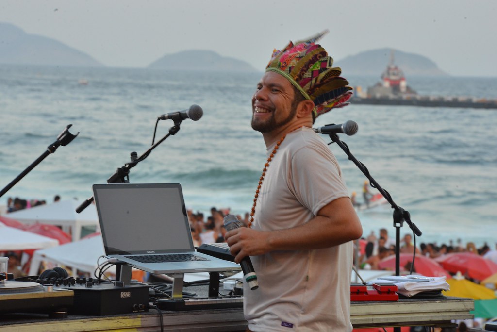 29 DJ MAM 4