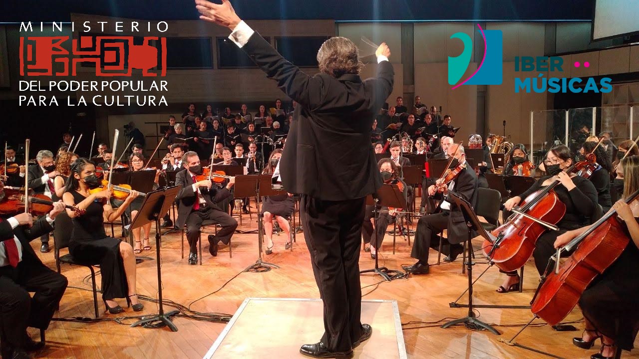 13 Orquesta Filarmonica 1
