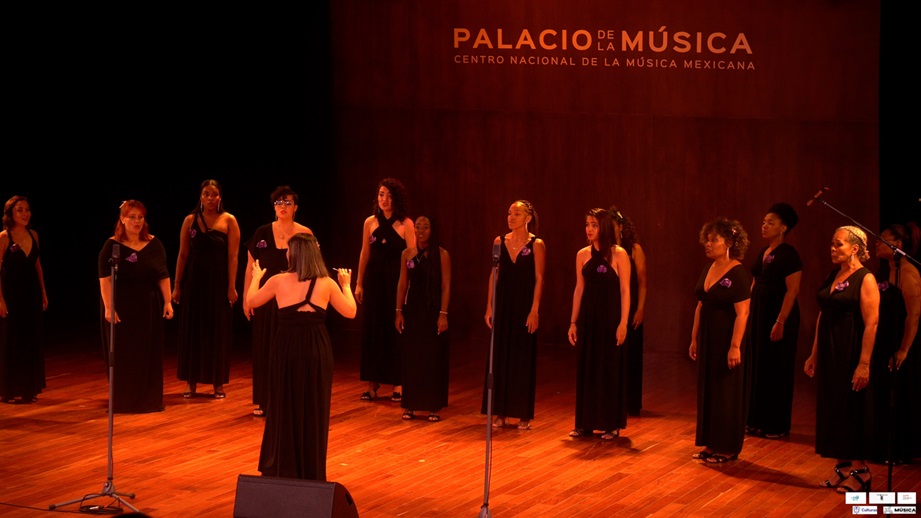 5 Vocal Luna 31